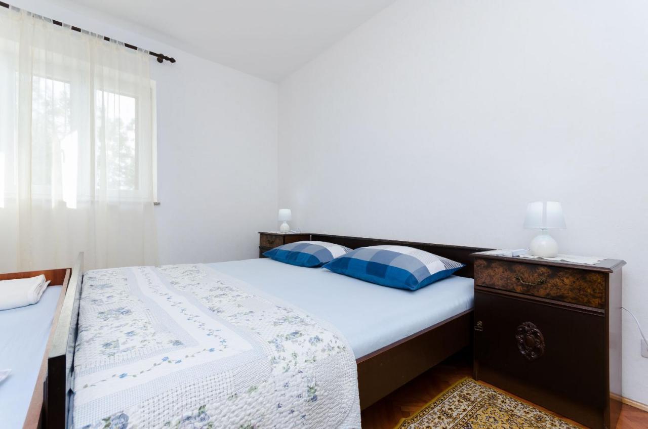 Apartment Milan Senj  Esterno foto