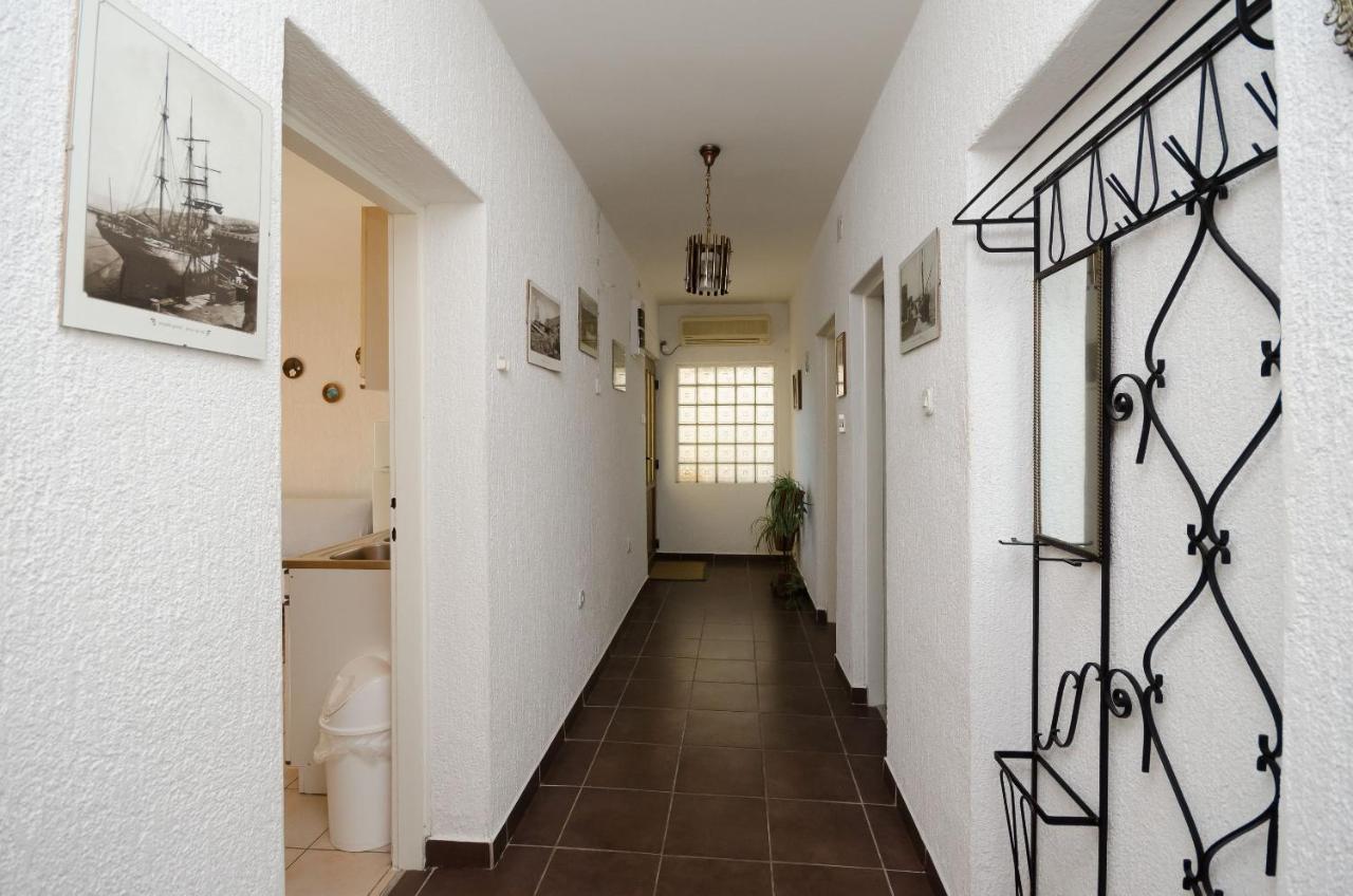 Apartment Milan Senj  Esterno foto